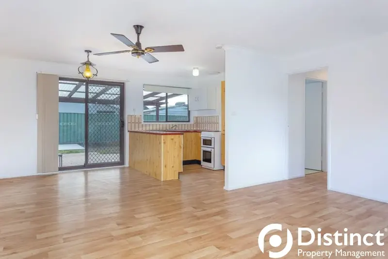 28 Rohan Street, Richardson, photo 4