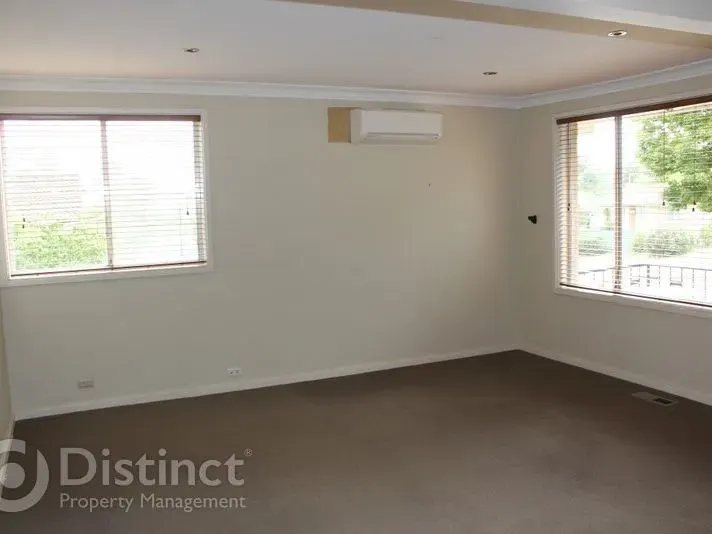 44 Macfarland Crescent, Chifley, photo 5