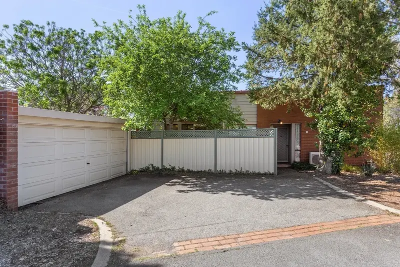 40 Kellermann Close, Holt, photo 13