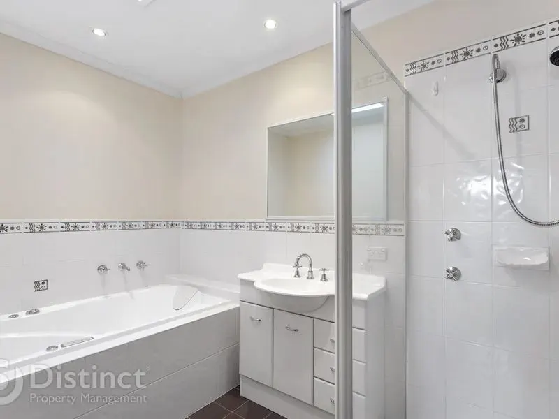 56/46 Lampard Circuit, Bruce, photo 12