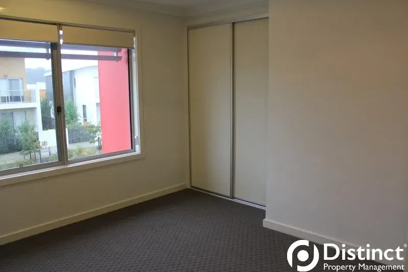 14 Errol Street, Crace, photo 8