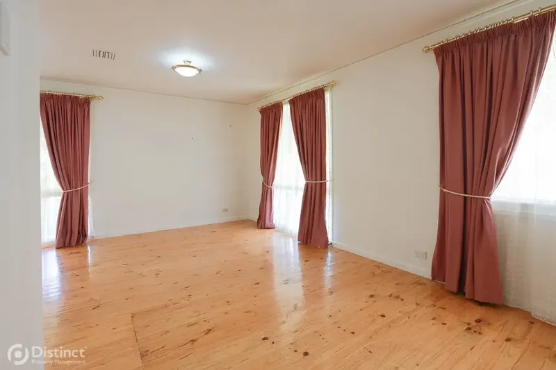 15 Allwood Street, Chifley, photo 7