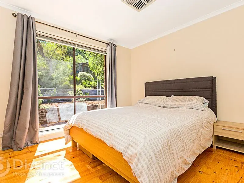 220 Bugden Avenue, Fadden, photo 6