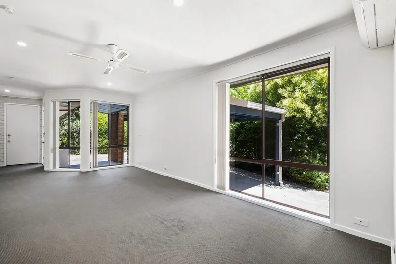 36 Tyrrell Circuit, Kaleen, photo 2