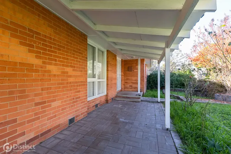 15 Allwood Street, Chifley, photo 3