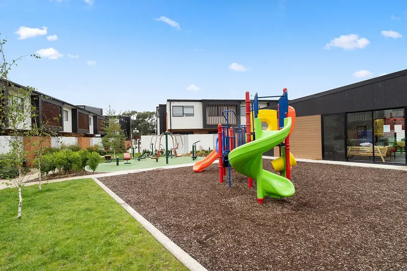 93/1 Rowland Rees Crescent, Greenway, photo 13
