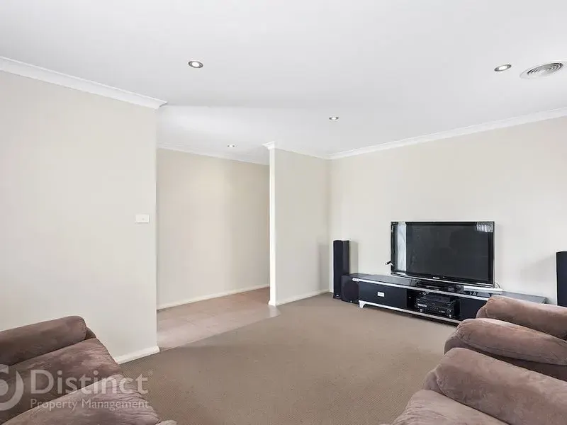 11 Selleck Street, Casey, photo 6