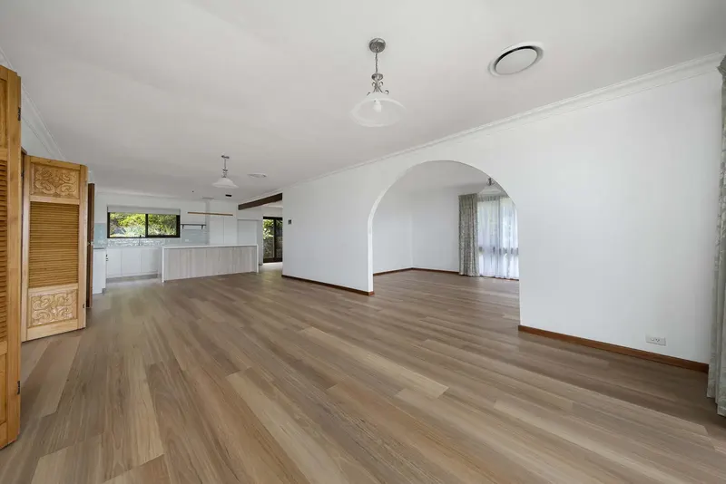 11 Bainton Crescent, Melba, photo 4