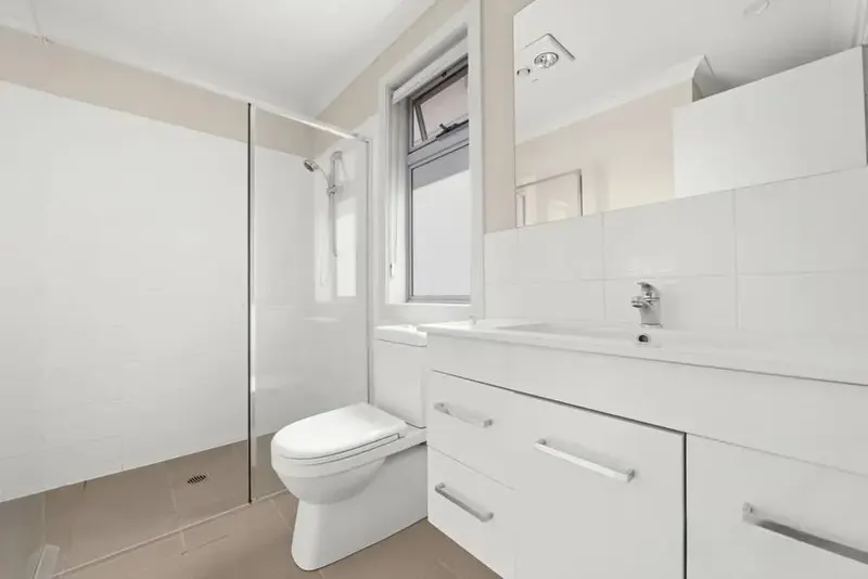 22b Woodberry Avenue, Coombs, photo 9