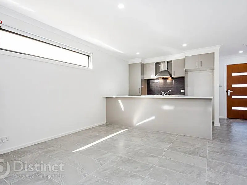 48 Bronhill Street, Moncrieff, photo 4