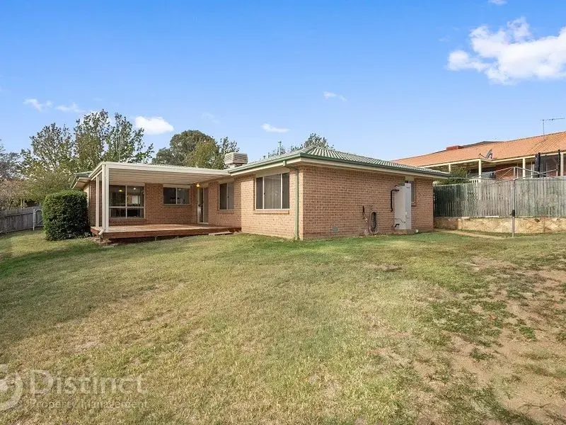 6 Tuross Close, Amaroo, photo 15