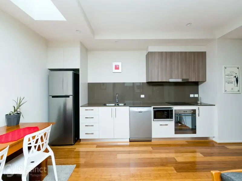 29/77 Leichhardt Street, Kingston, photo 3
