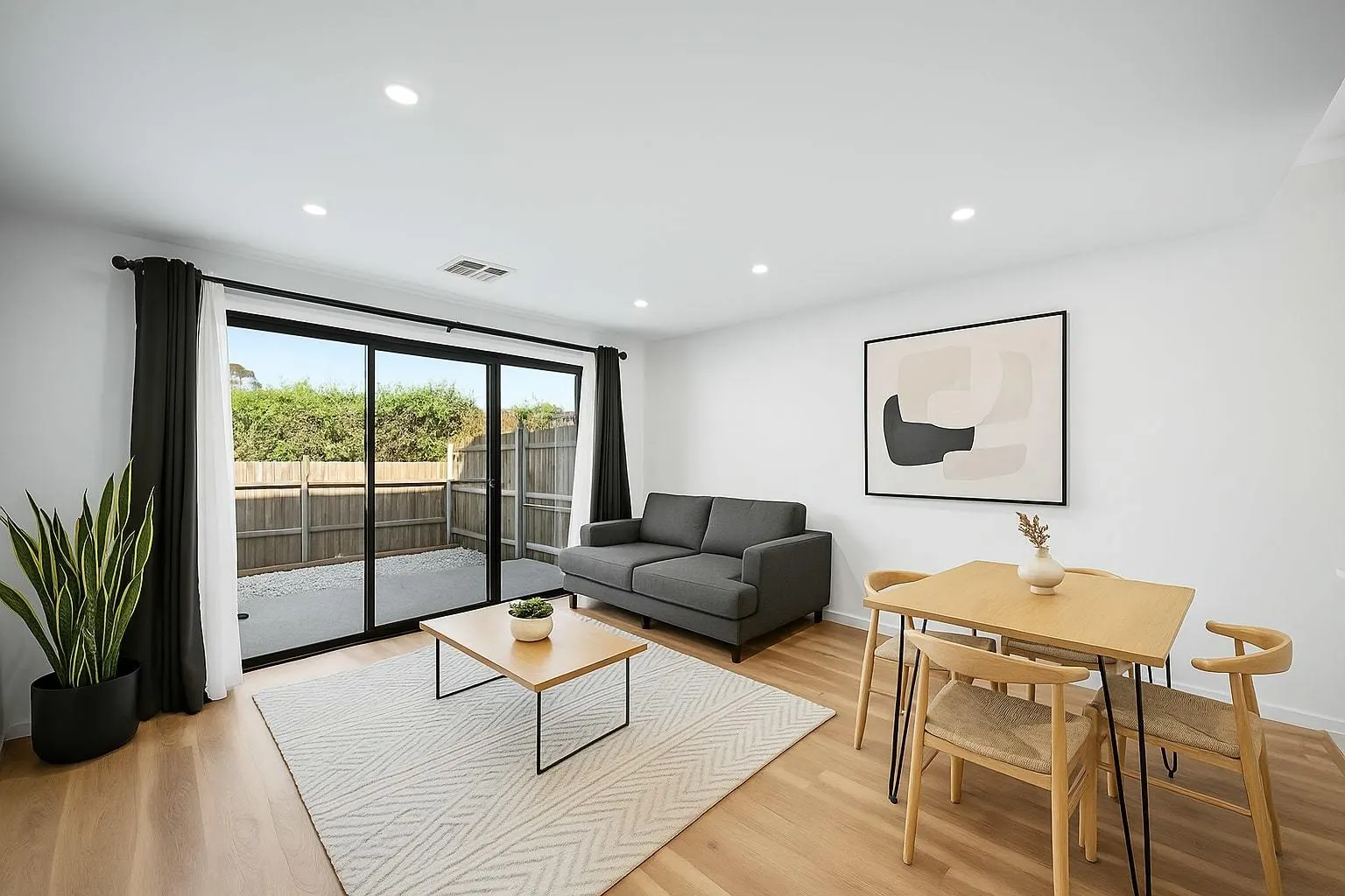 4/224 Flemington Road, Harrison, photo 1