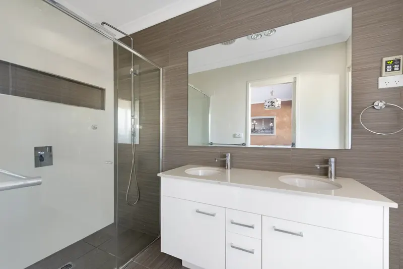 3 Hibberd Crescent, Forde, photo 10