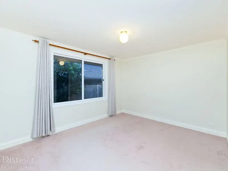 22a Novar Street, Yarralumla, photo 4