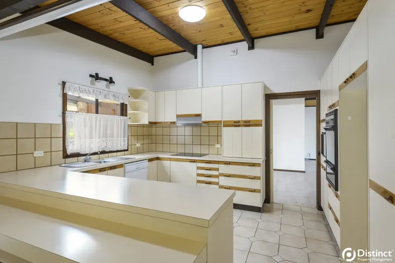 3 Rehfisch Close, Lyneham, photo 2