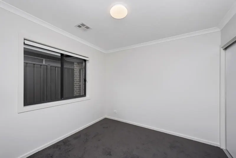 56 Zealie Bend, Googong, photo 17