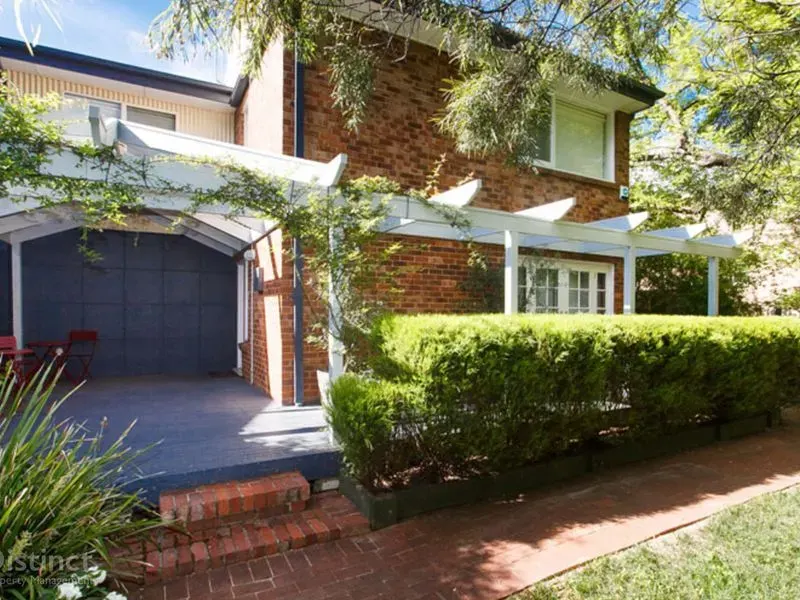 72 Majura Avenue, Ainslie