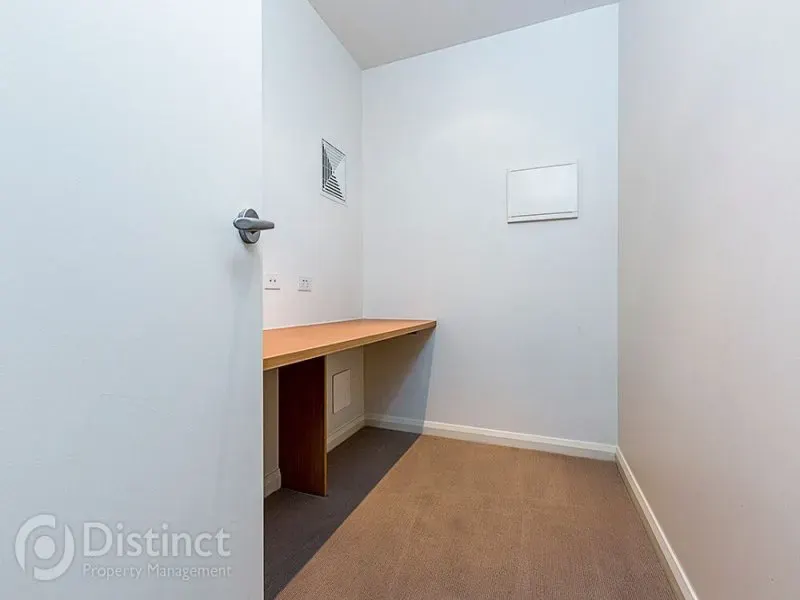 2/28 Canberra Avenue, Forrest, photo 11