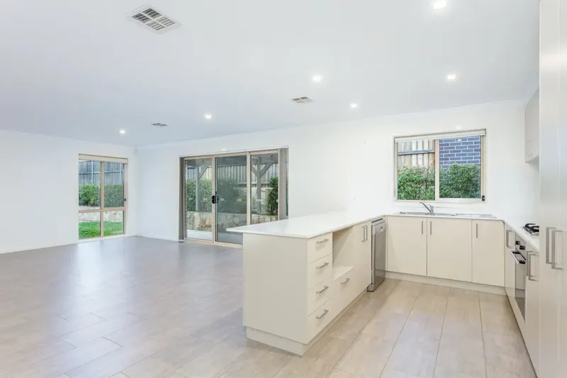 5 Swinney Street, Casey, photo 2