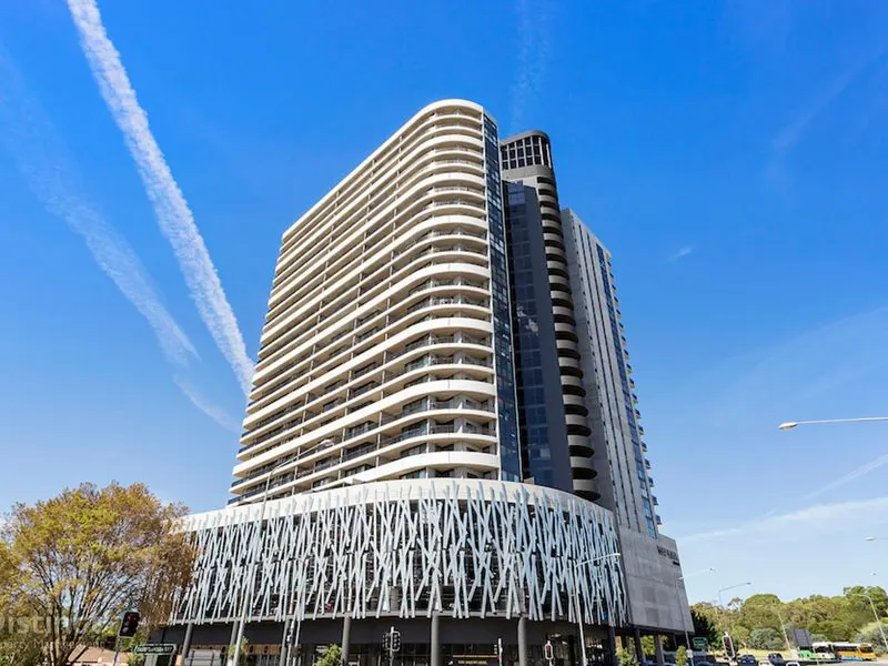 1607/120 Eastern Valley Way, Belconnen, photo 1