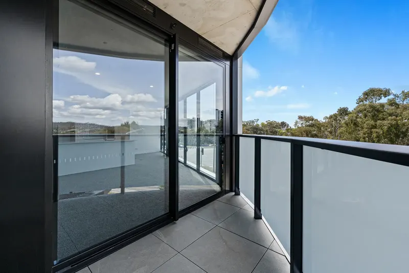 212/220 Melrose Drive, Phillip, photo 12