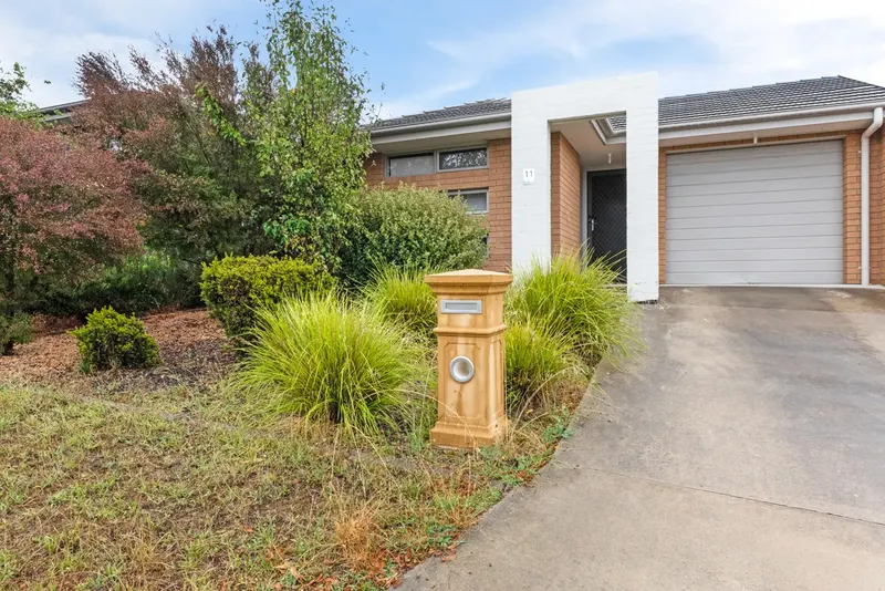 11 Quealy Street, Casey, photo 1