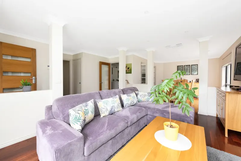 32 Warrumbul Street, Ngunnawal, photo 13