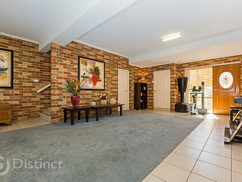 2 Camphorwood Close, Jerrabomberra, photo 9