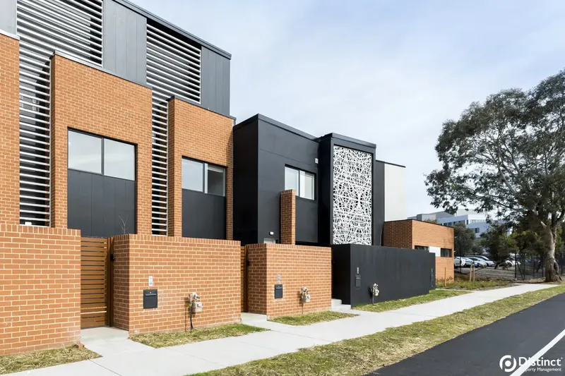 67/45 Athlon Drive, Greenway, photo 17
