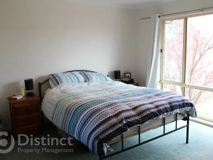 70 Wanderer Court, Amaroo, photo 6