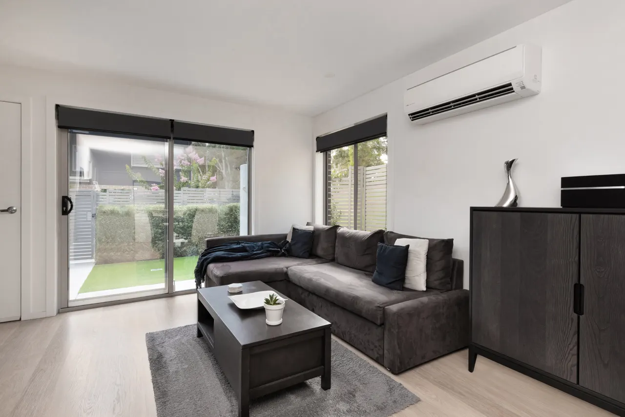 111/161 Mortimer Lewis Drive, Greenway, photo 1
