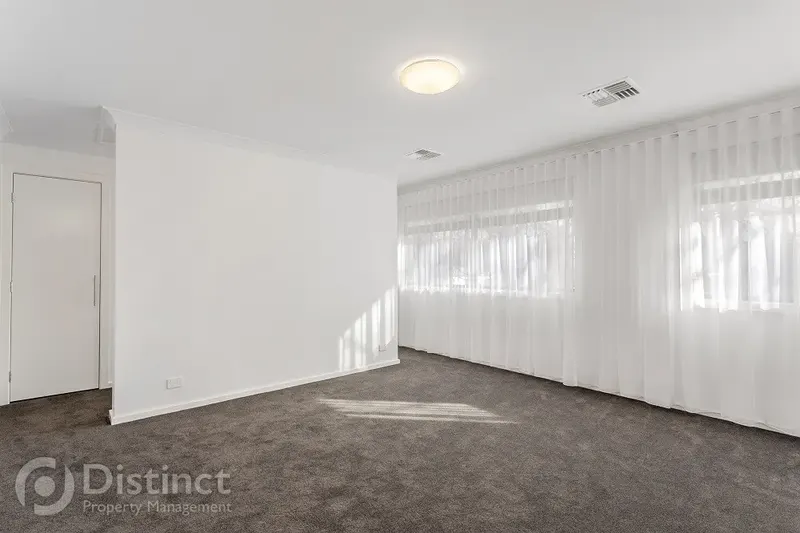 15 Mindarie Street, Narrabundah, photo 9
