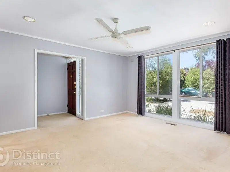 35 Adinda Street, Waramanga, photo 4