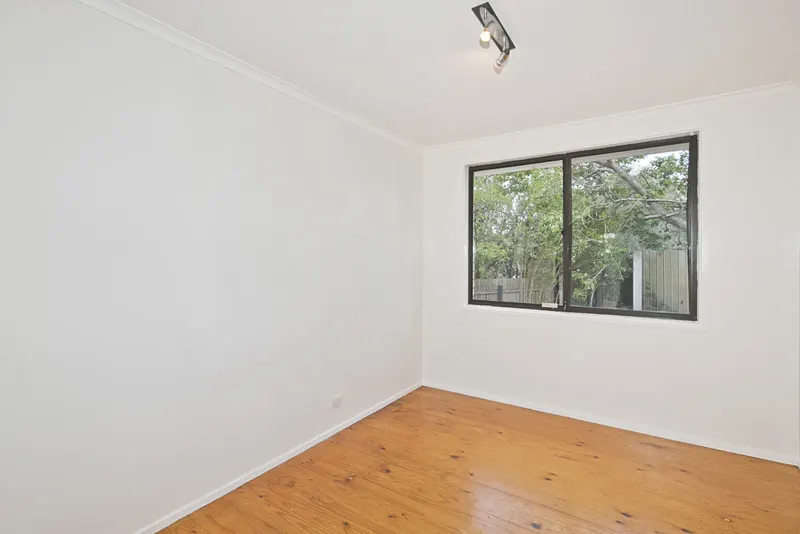 22 Kneeshaw Street, Monash, photo 4