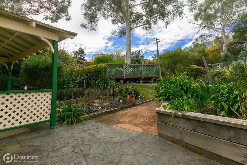 5 Simon Place, Kambah, photo 15