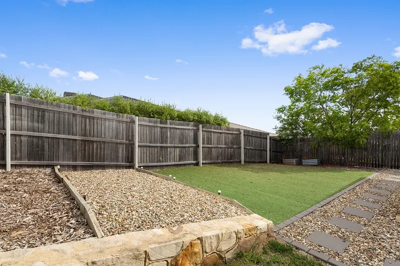 51 Clancy Mckenna Crescent, Bonner, photo 15