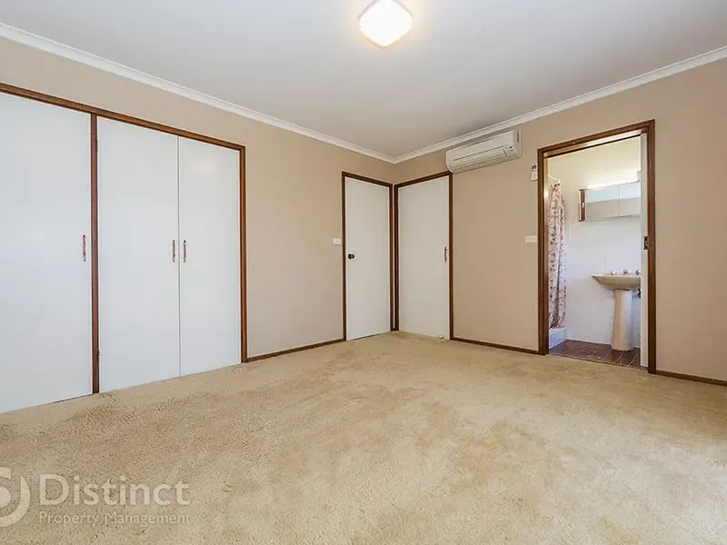 36 Mccabe Crescent, Holt, photo 6