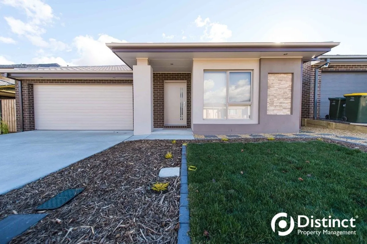 13 Syddall Street, Bonner, photo 1