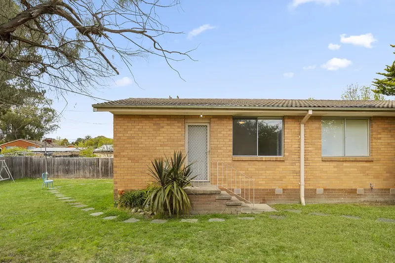 2/3 Carron Street, Page, photo 12