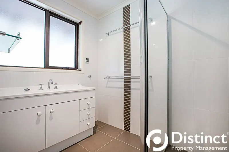 29 Currey Street, Gowrie, photo 6