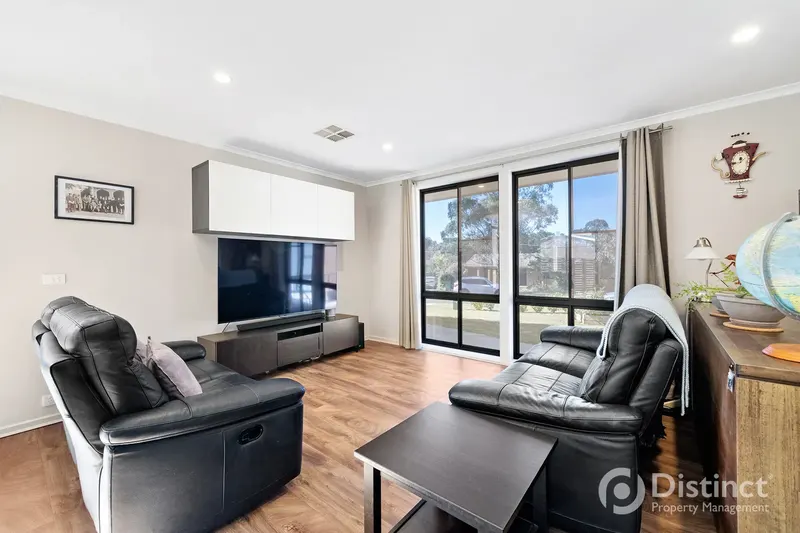 6 Jacobs Street, Evatt, photo 12