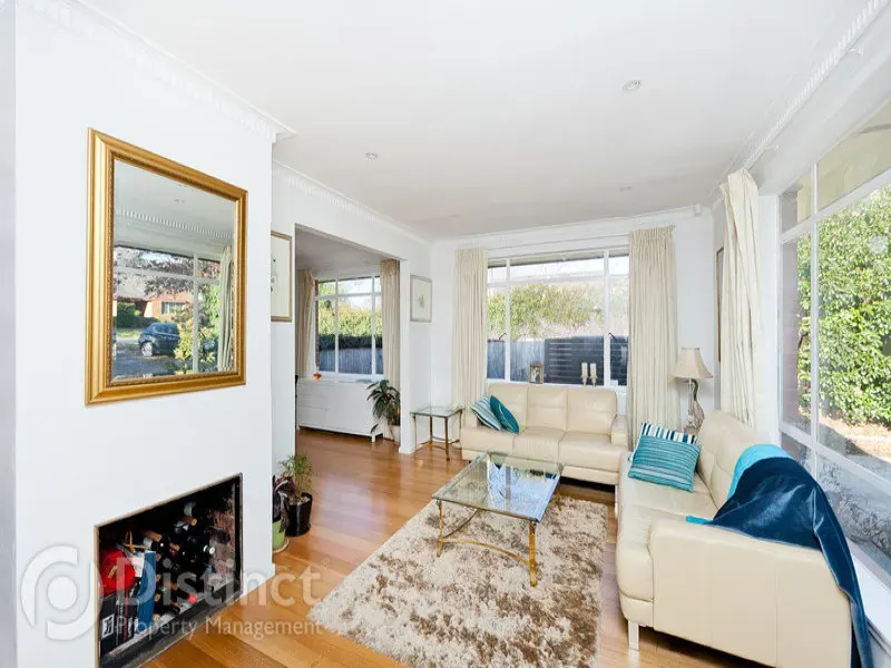 3 Carnegie Crescent, Narrabundah, photo 3