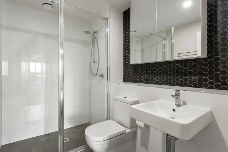 195/325 Anketell Street, Greenway, photo 10