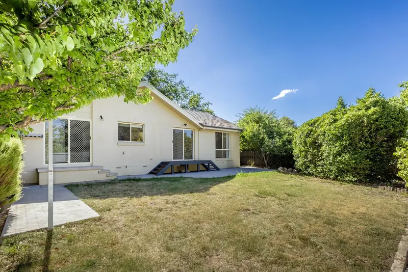 15 Piguenit Close, Lyneham, photo 11