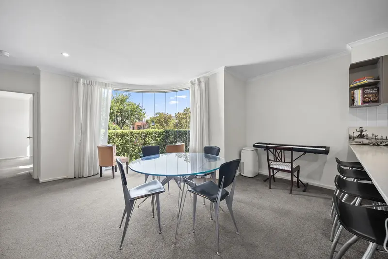 1/7 Coolac Place, Braddon, photo 3