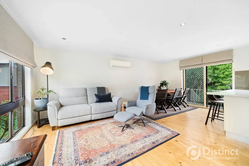10 Montagu Place, Evatt, photo 6