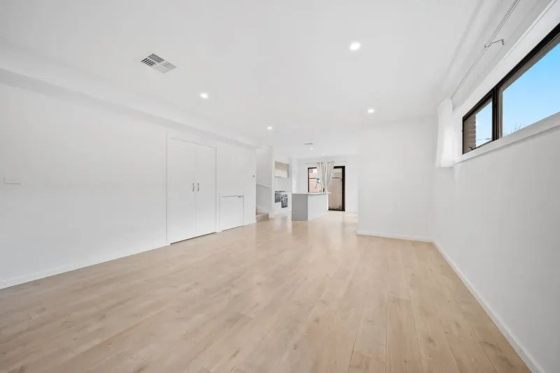 42/16 Cornelius Street, Coombs, photo 5