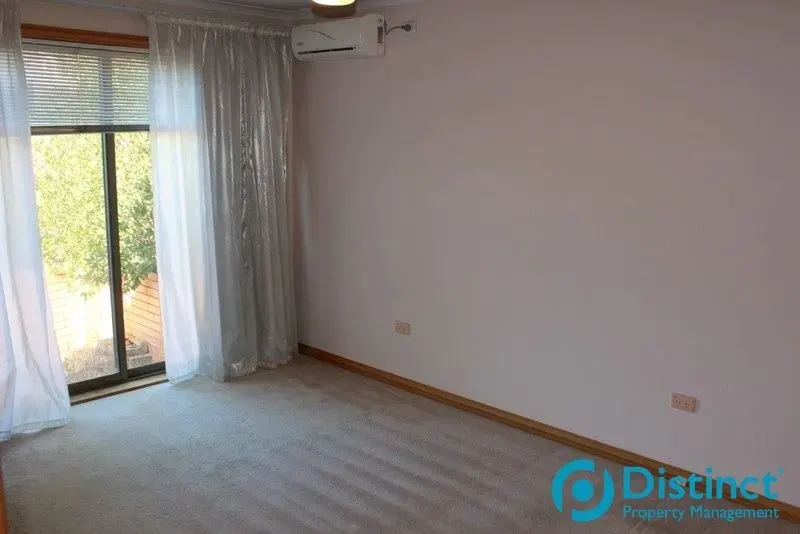 11 Teague Street, Cook, photo 9