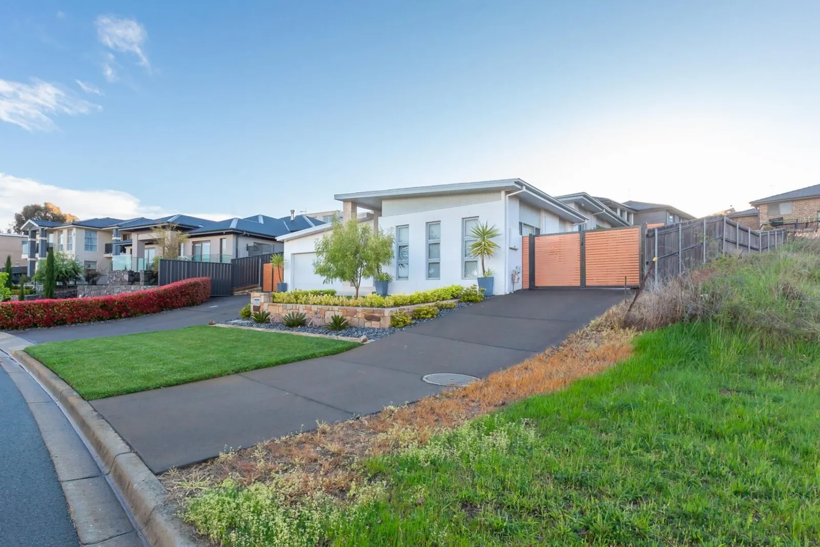 23 Ashton Calvert Street, Casey, photo 1